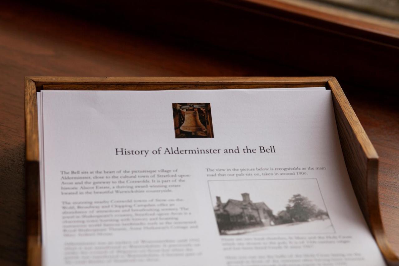 The Bell - Brunning And Price 호텔 앨더민스터 외부 사진